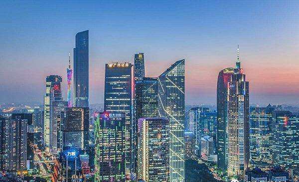 智慧城市新格局 地级市引领风骚，省会城市面临挑战